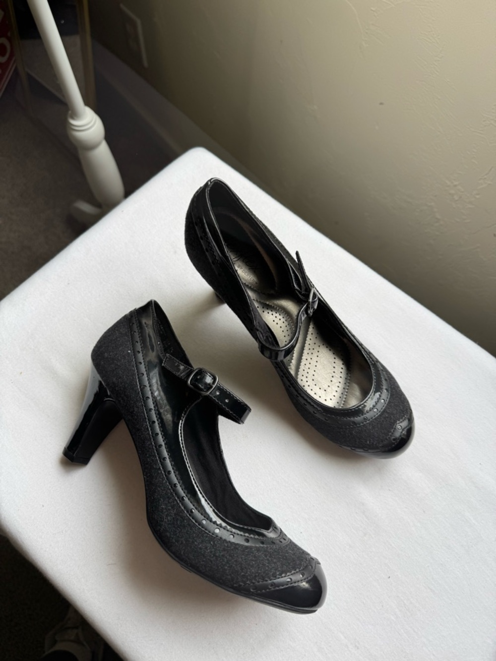 Dexflex Comfort Mary Jane Heels featuring a black and gray textured fabric 7 1/2